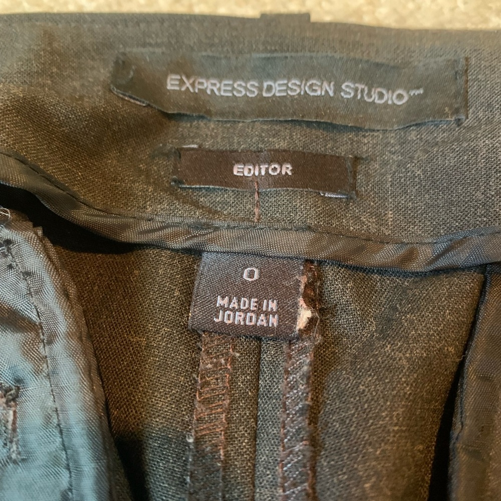 Express Design Studio Suit - image 6